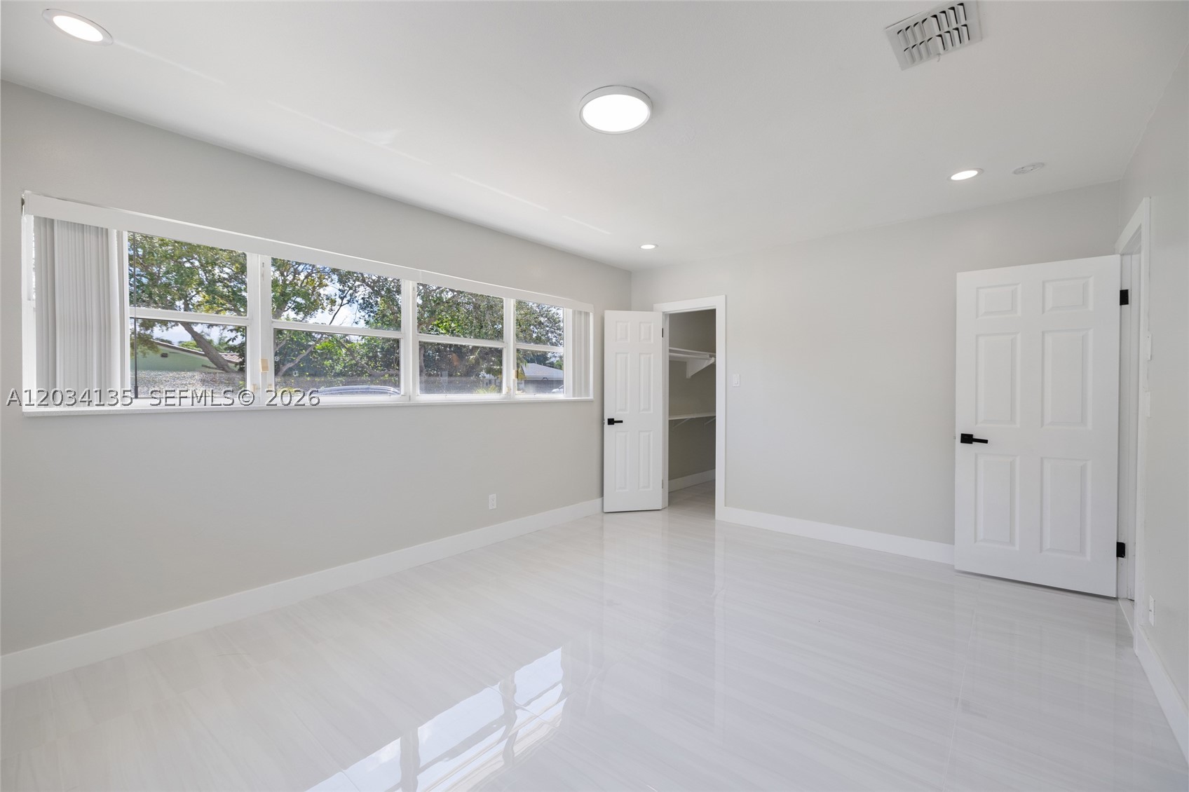 COVE 3RD SEC - Residential Lease