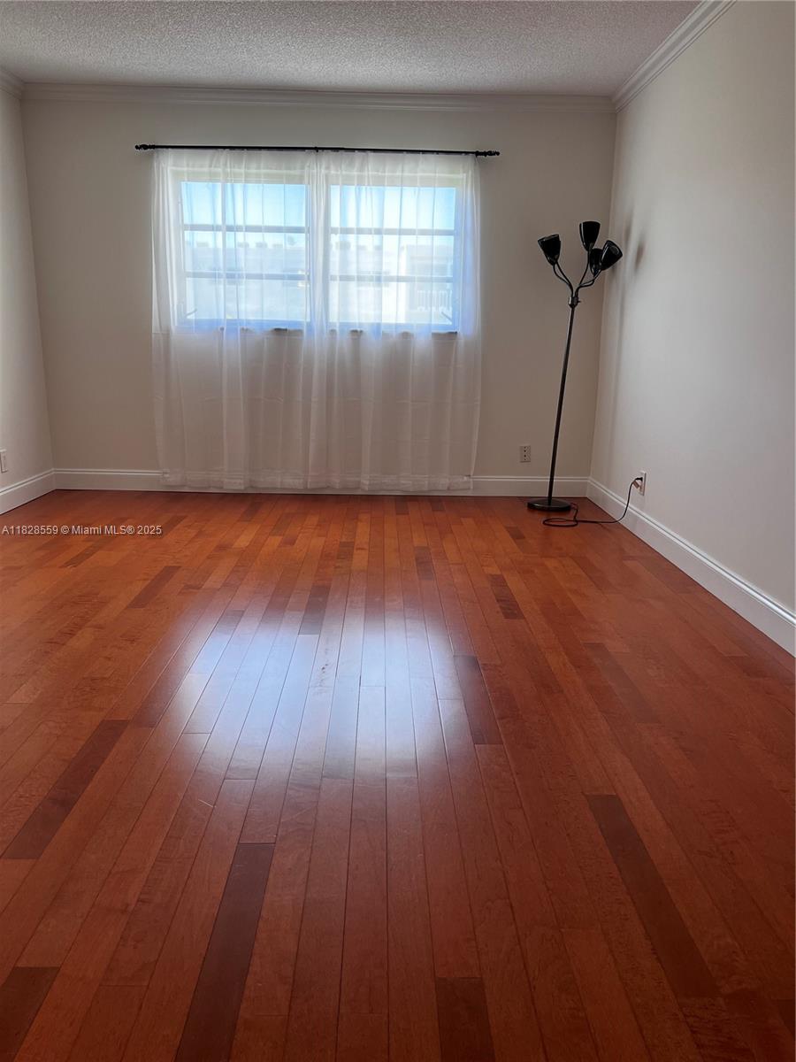 MEADOWBROOK TOWERS K COND - Residential Lease