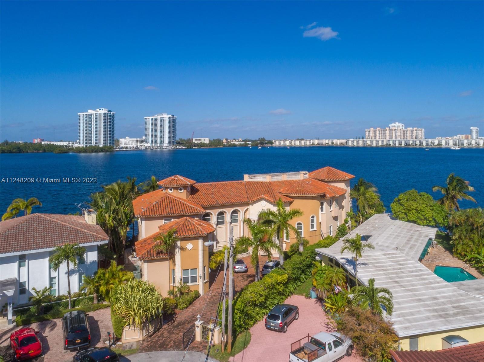 EASTERN SHORES - Residential