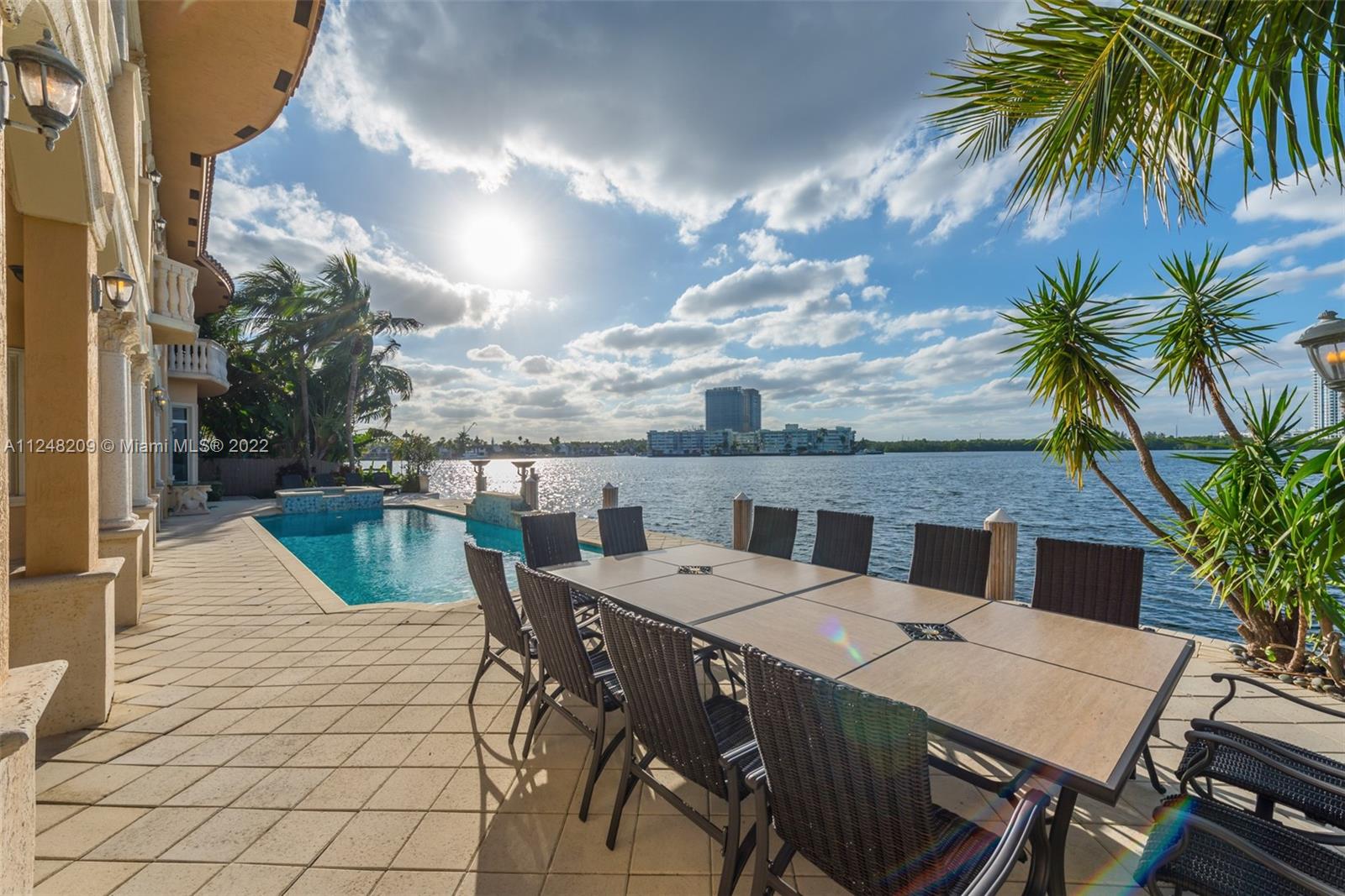 EASTERN SHORES - Residential