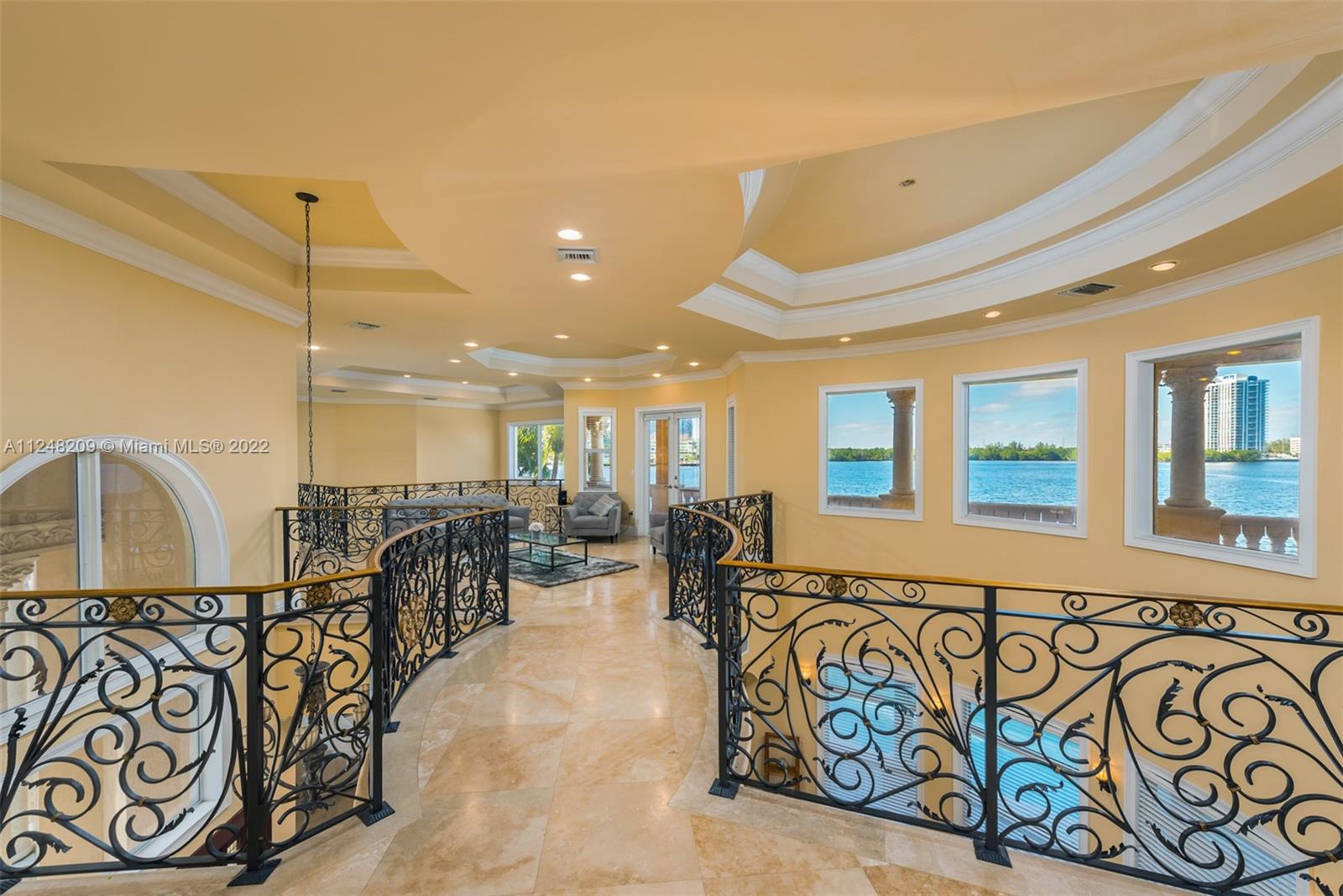 EASTERN SHORES - Residential