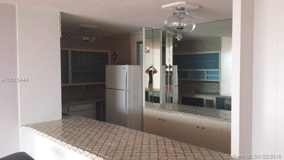 PALM BAY CONDO - Residential Lease