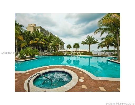 PALM BAY CONDO - Residential Lease