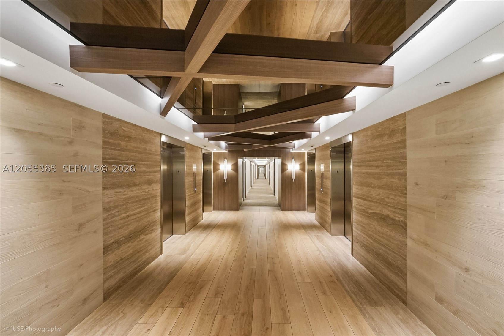 RONEY PALACE CONDO - Residential