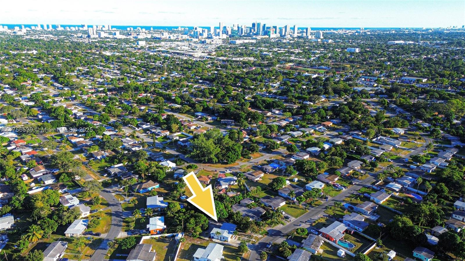 LAUDERDALE MANORS AMD PLA - Residential
