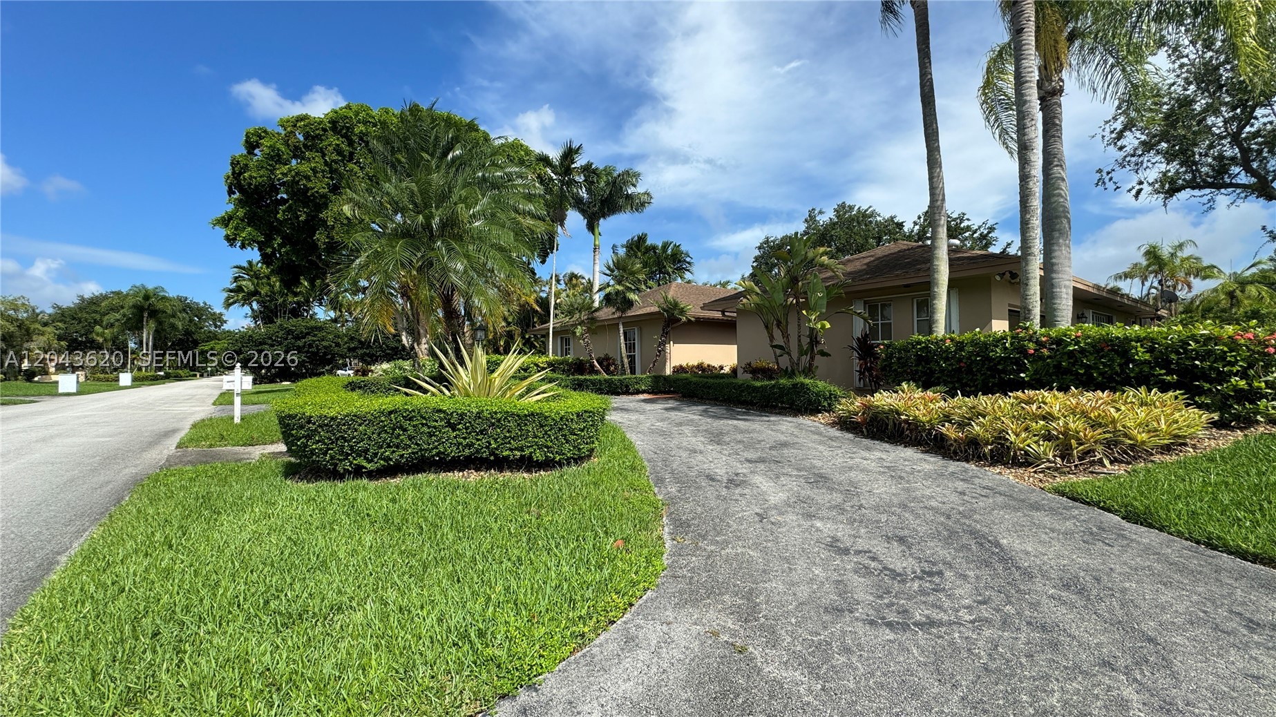 LUSIA R SUB - Residential Lease