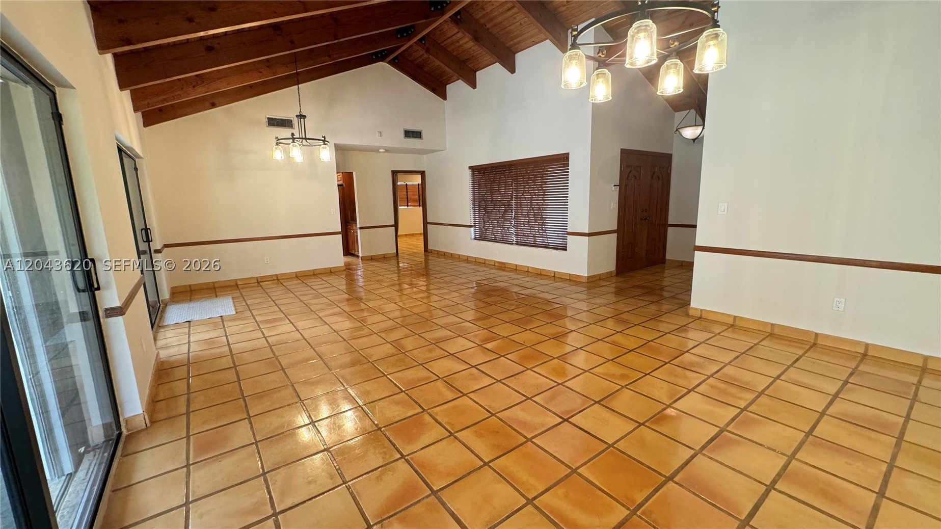 LUSIA R SUB - Residential Lease