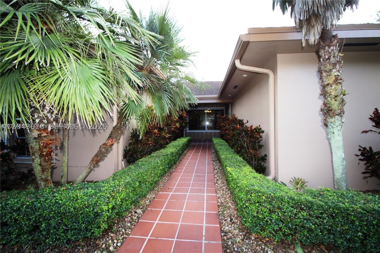 LUSIA R SUB - Residential Lease