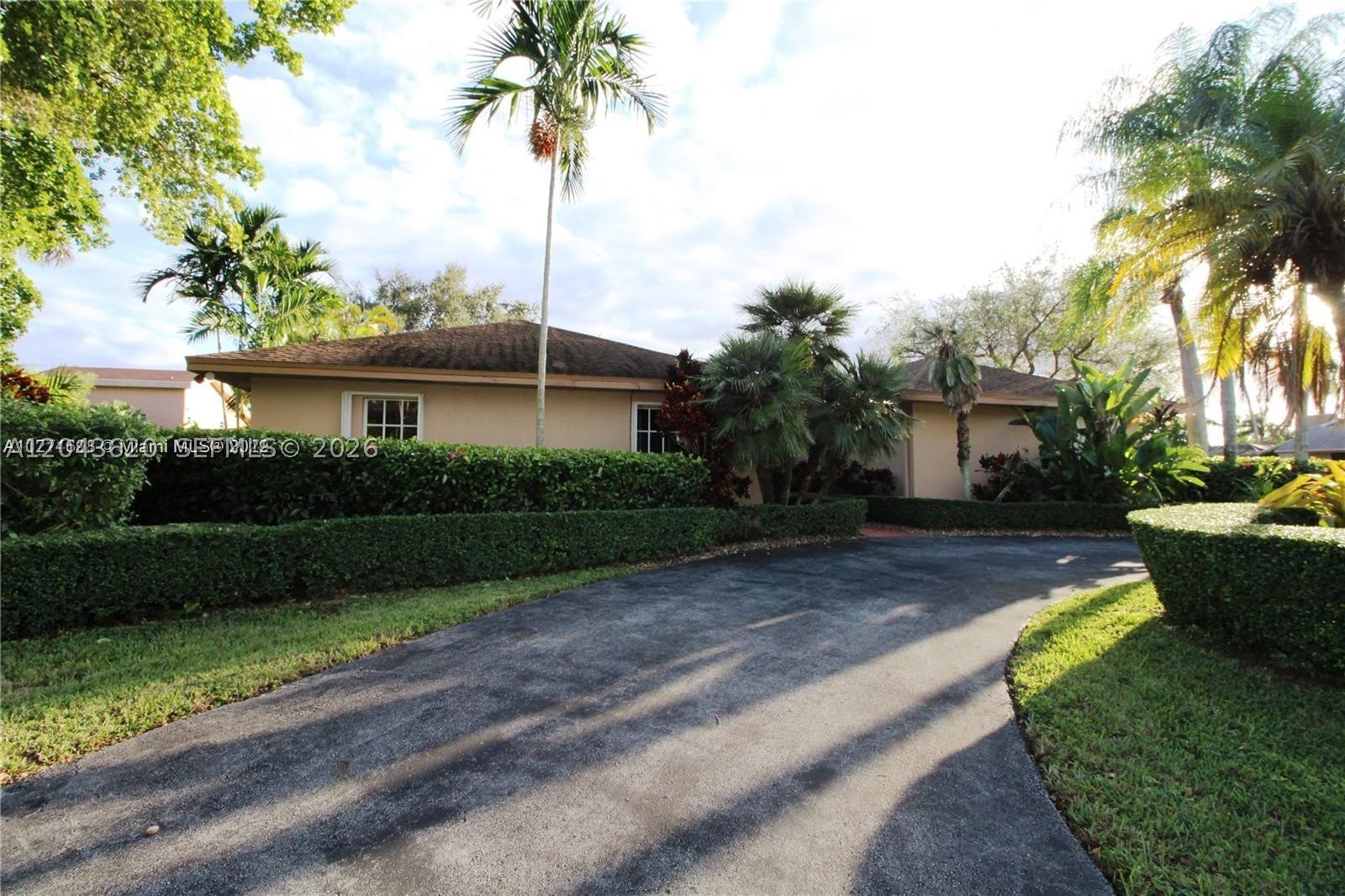 LUSIA R SUB - Residential Lease