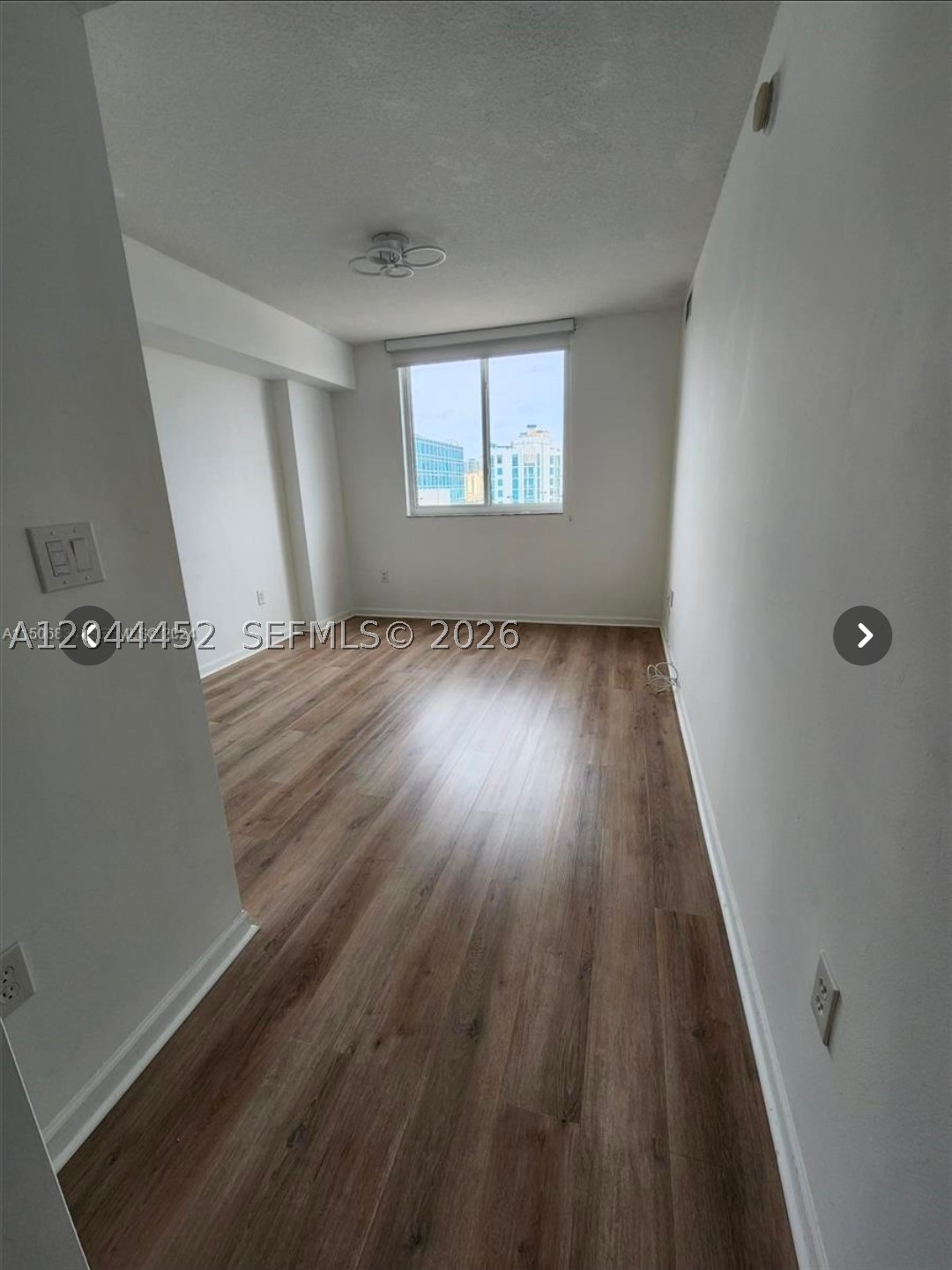 VENTURE AT AVENTURA EAST - Residential Lease
