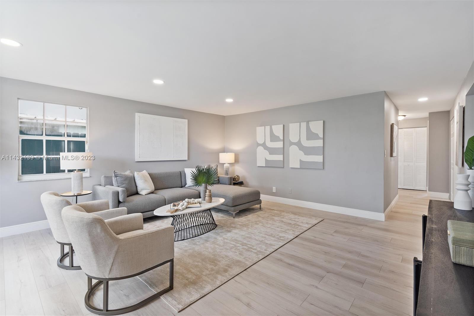 NORTH ANDREWS GARDENS FIR - Residential