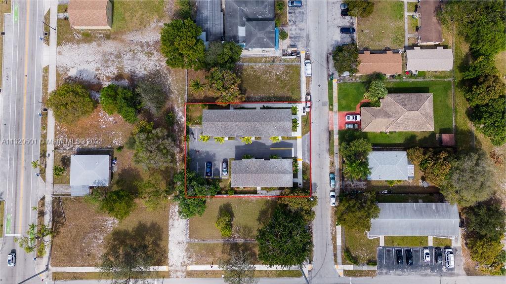 NORTH LAUDERDALE - Residential Income