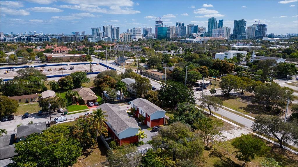 NORTH LAUDERDALE - Residential Income