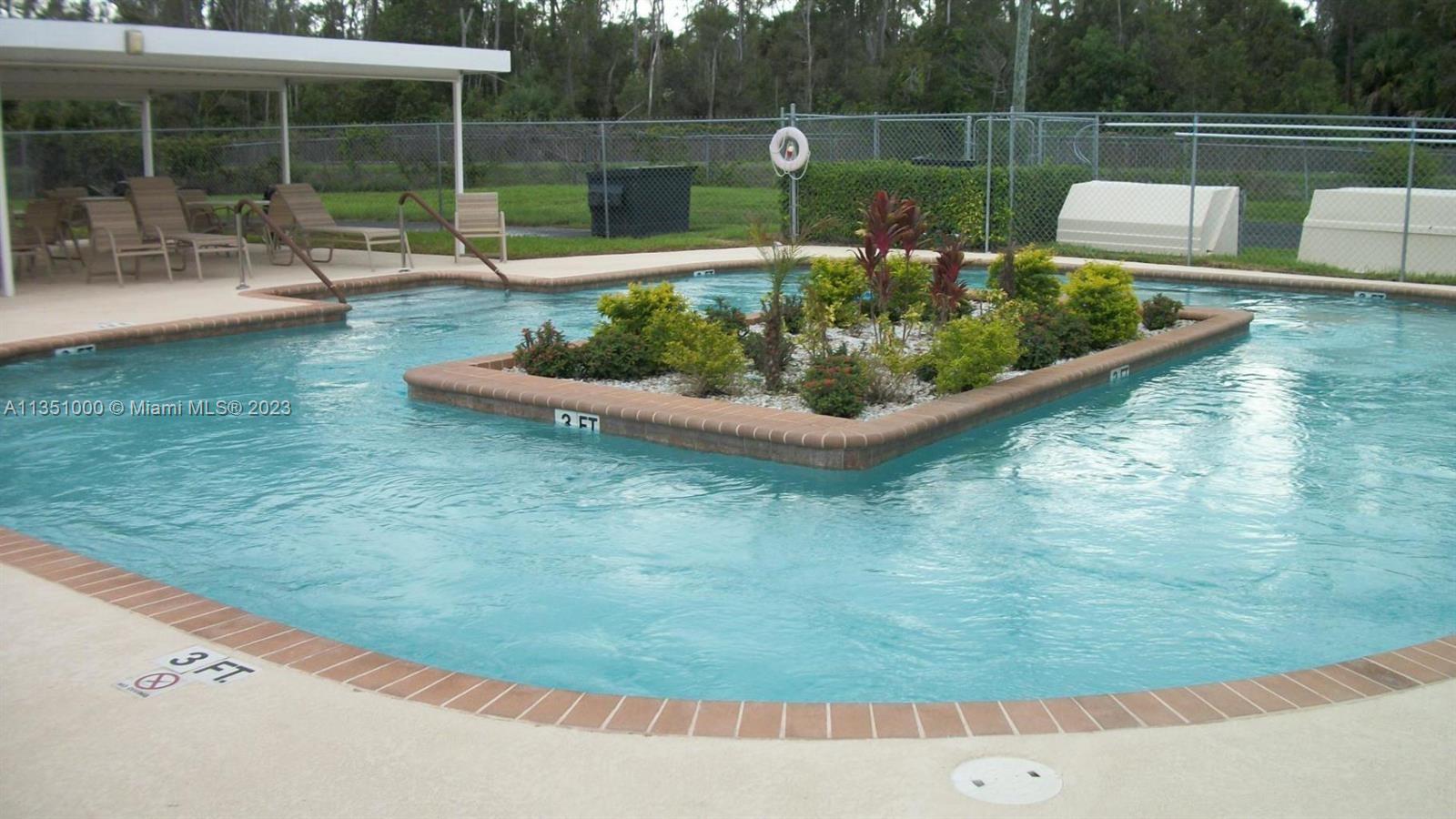 EASTHAMPTON CONDO - Residential Lease