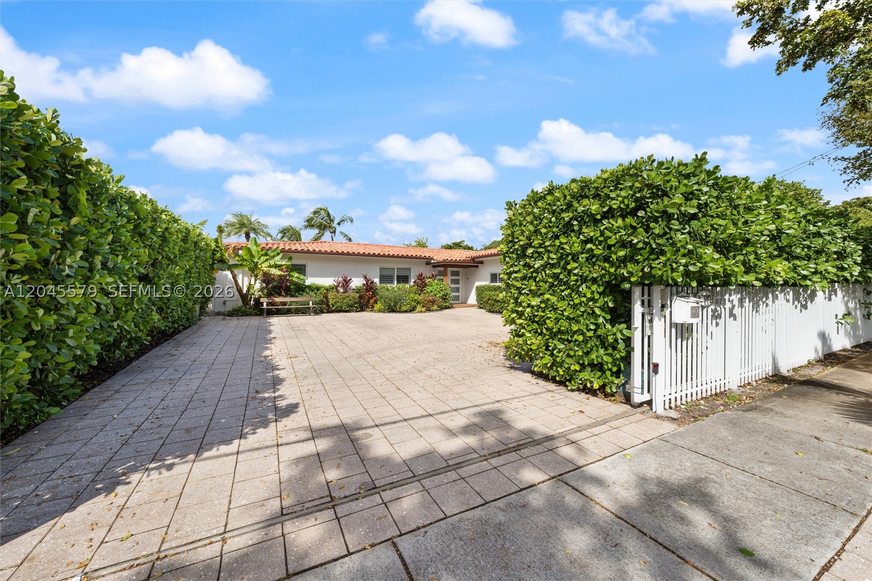 Experience waterfront living at its finest in this fully renovated modern home located in the prestigious gated
community of Keystone Islands, North Miami Beach. This spacious 4-bedroom, 3-bathroom residence offers 2,484
sq/ft of elegantly designed living space. The expansive backyard is a true entertainer’s dream, featuring a
sparkling pool, custom-built barbecue area under a stylish pergola, and a private dock that accommodates up to a
60’ boat. Enjoy direct ocean access with no fixed bridges, making it a boater’s paradise. The property also includes
a covered garage plus three additional uncovered parking spots. Whether you're hosting guests or seeking a
peaceful waterfront retreat, this move-in ready gem offers the best of South Florida luxury living.