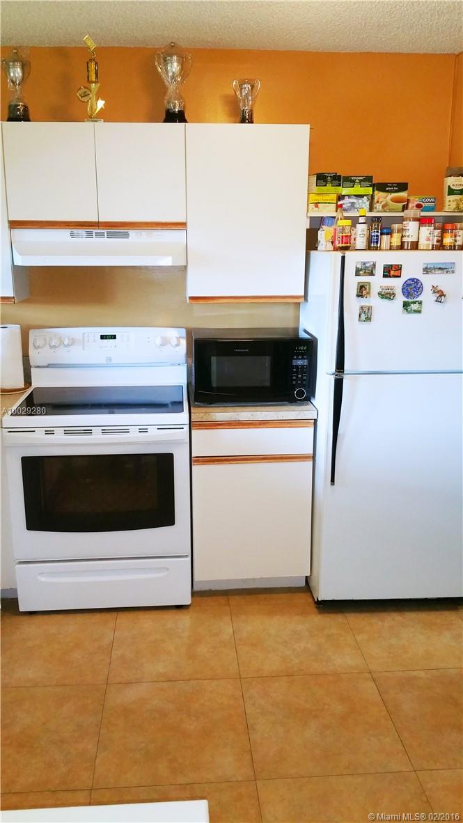 VALENCIA AT DORAL - Residential Lease