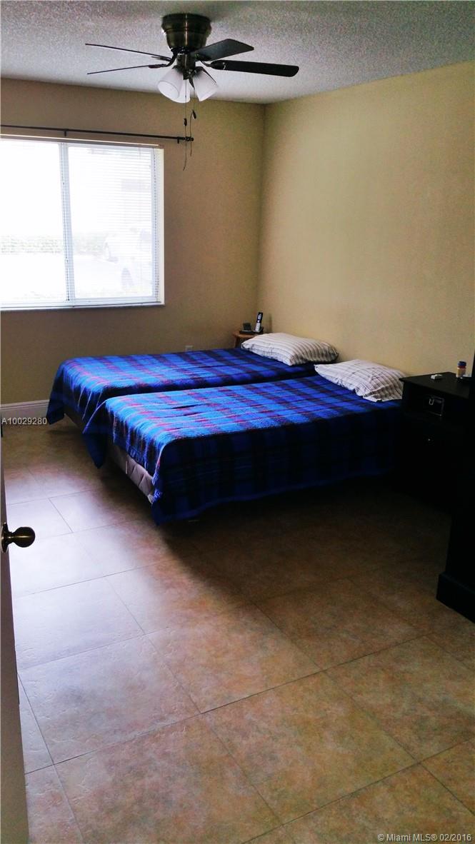 VALENCIA AT DORAL - Residential Lease