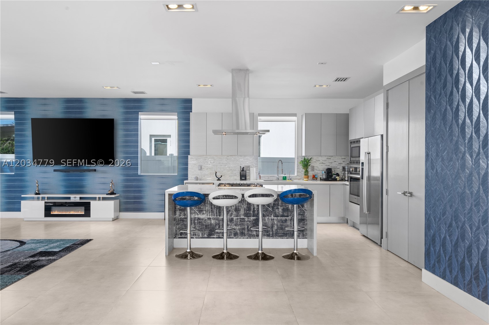 DORAL COMMONS RESIDENTIAL - Residential