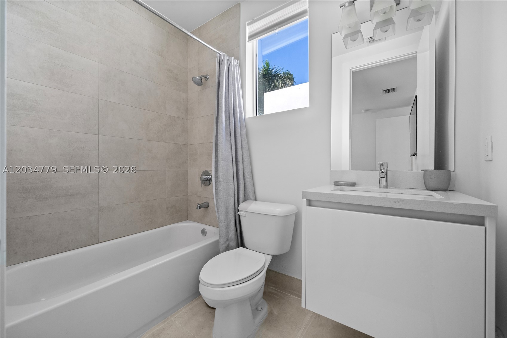 DORAL COMMONS RESIDENTIAL - Residential