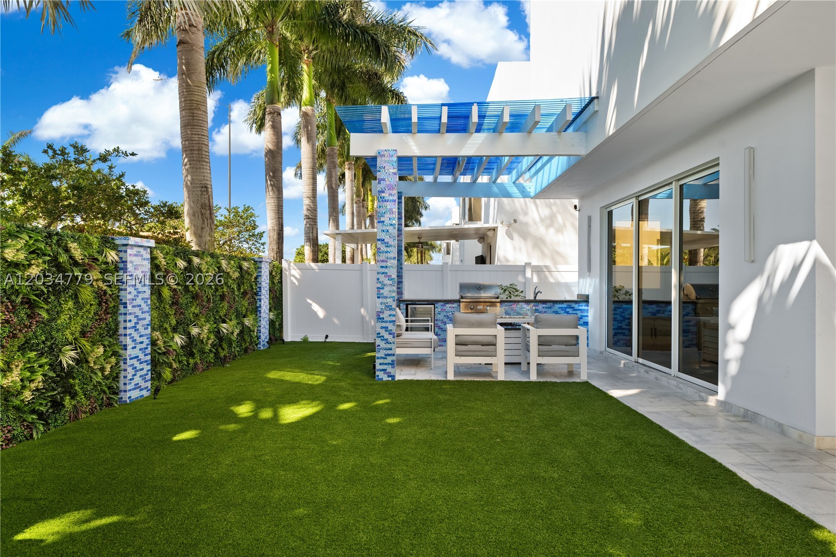 DORAL COMMONS RESIDENTIAL - Residential