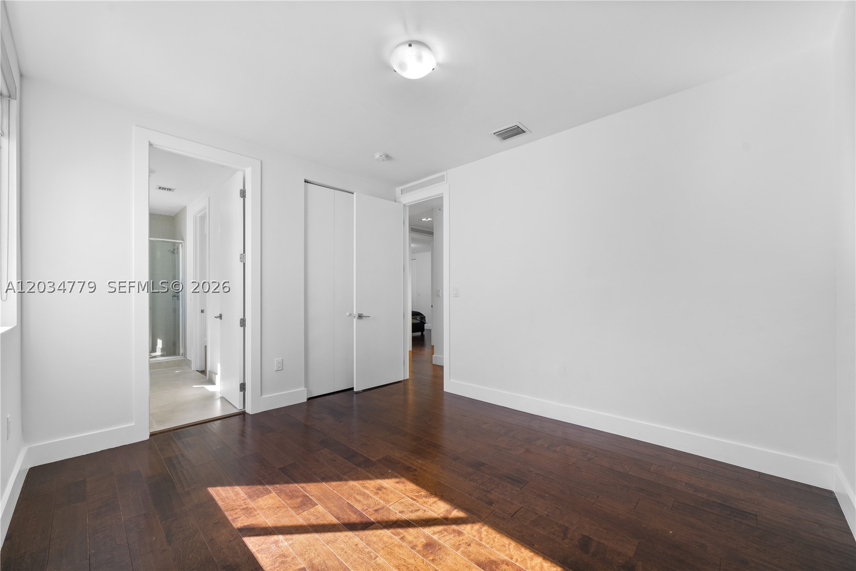 DORAL COMMONS RESIDENTIAL - Residential