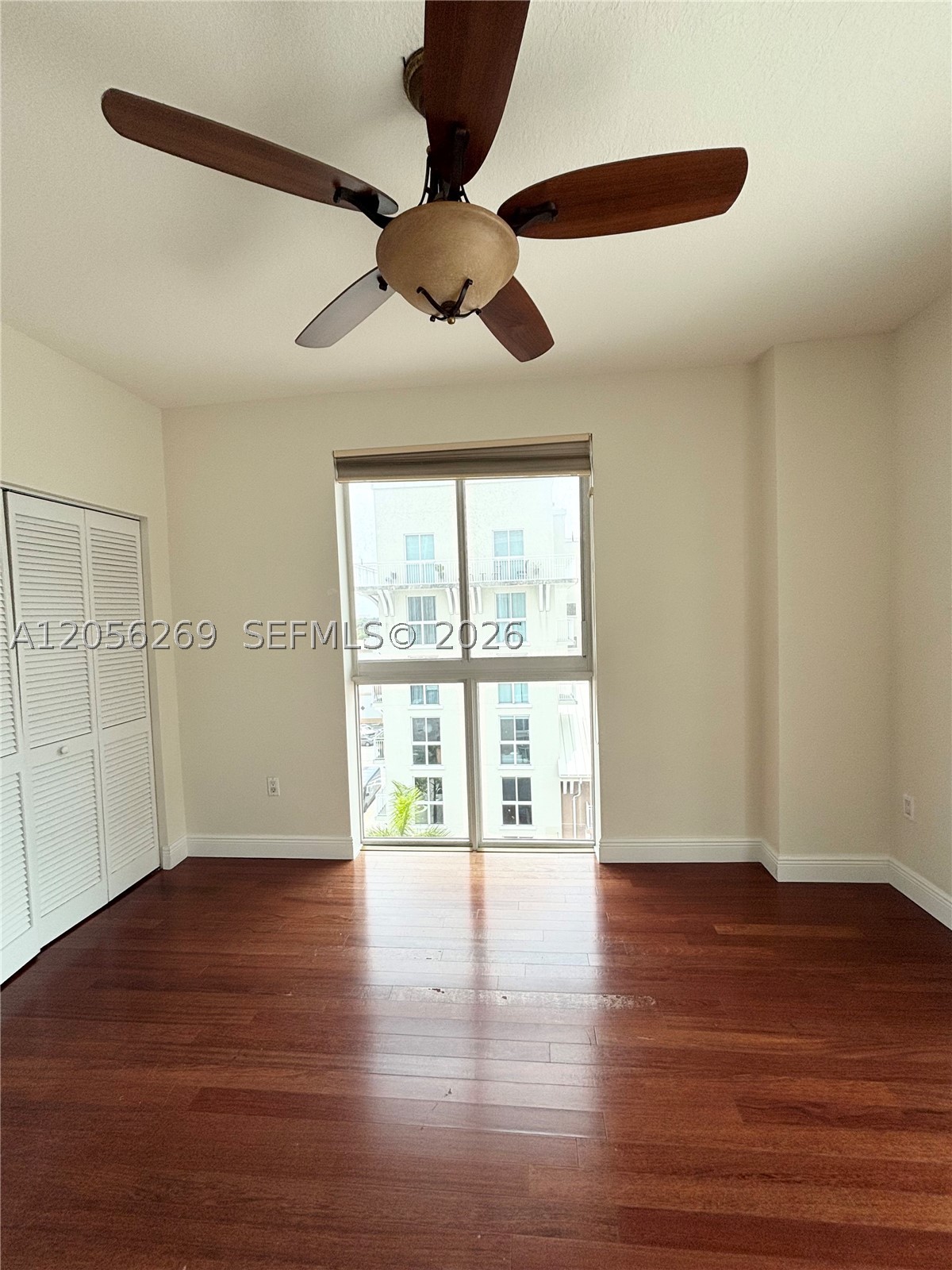 DOWNTOWN DADELAND CONDO N - Residential