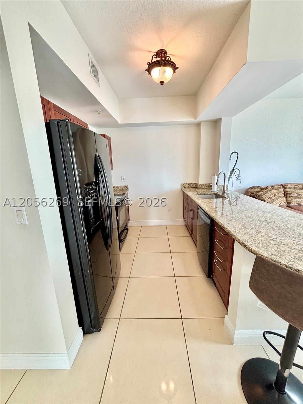 DOWNTOWN DADELAND CONDO N - Residential