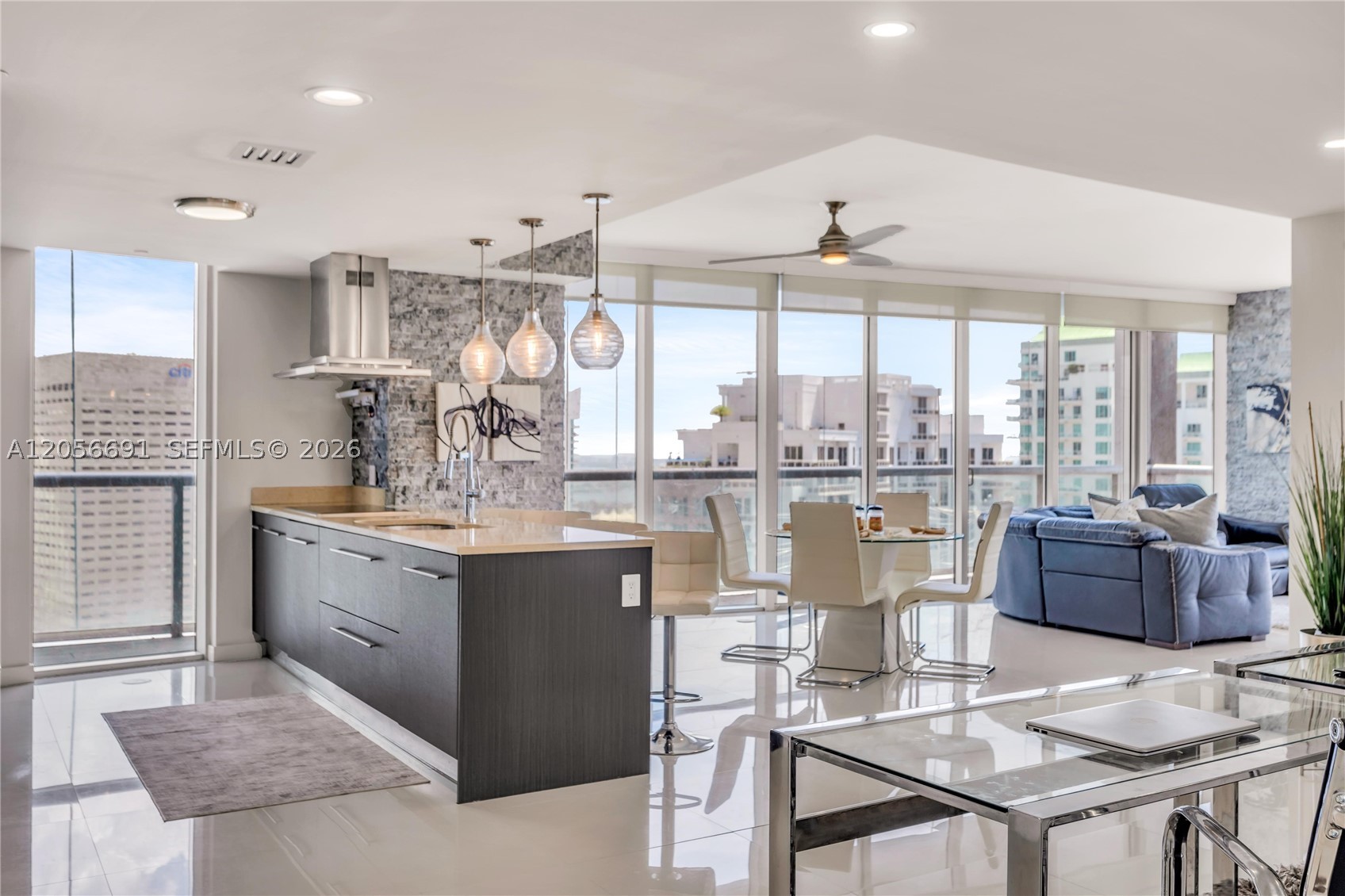 ICON BRICKELL NO TWO - Residential