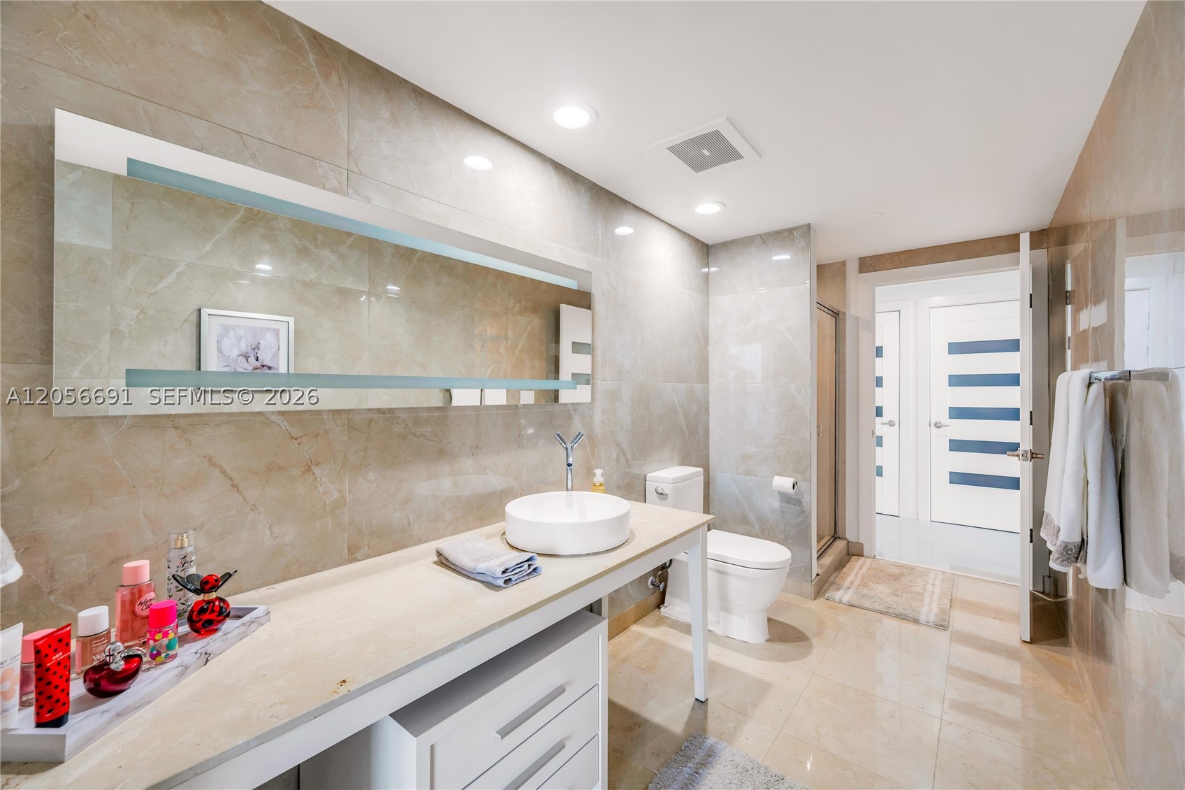 ICON BRICKELL NO TWO - Residential