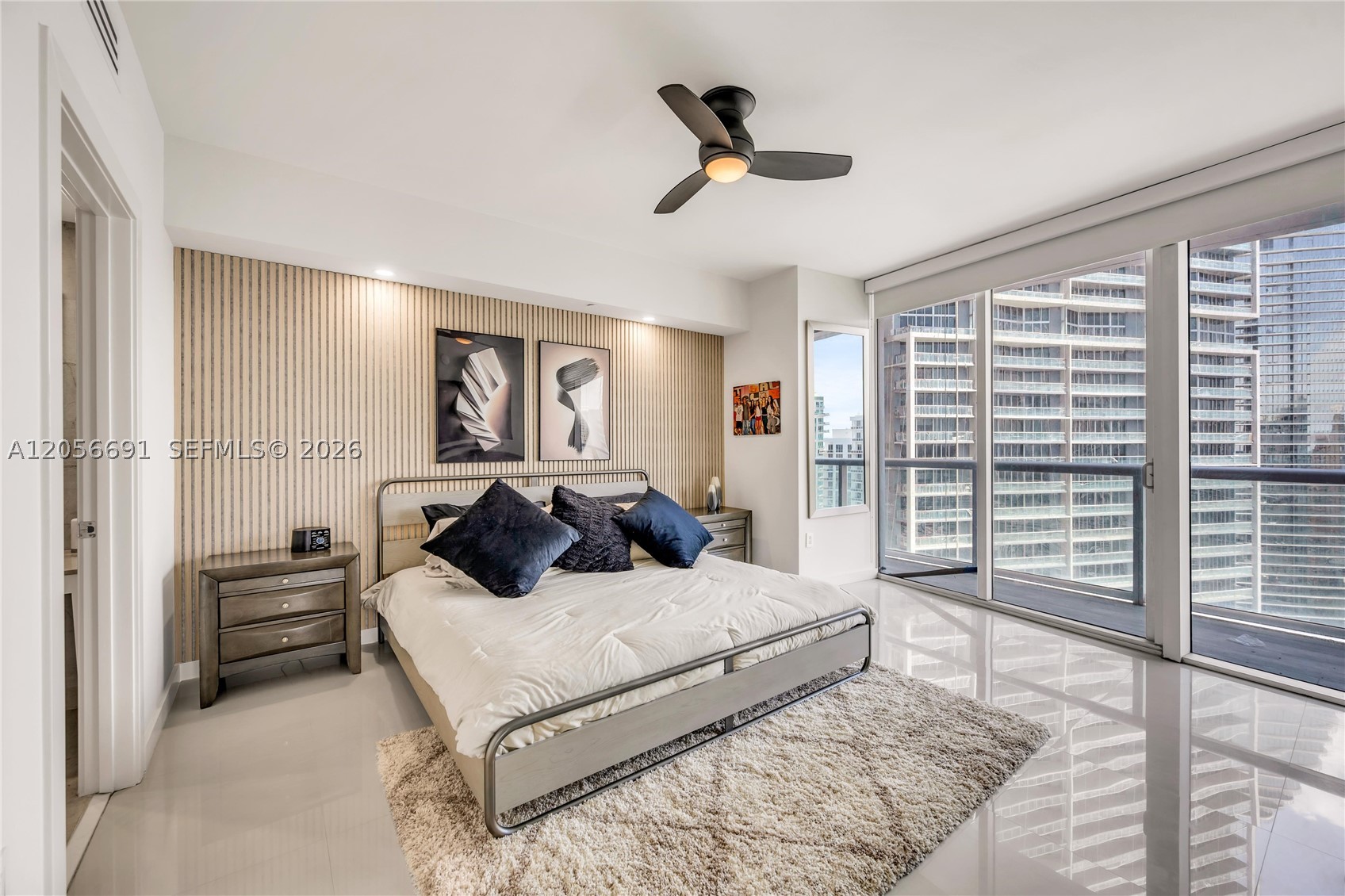 ICON BRICKELL NO TWO - Residential