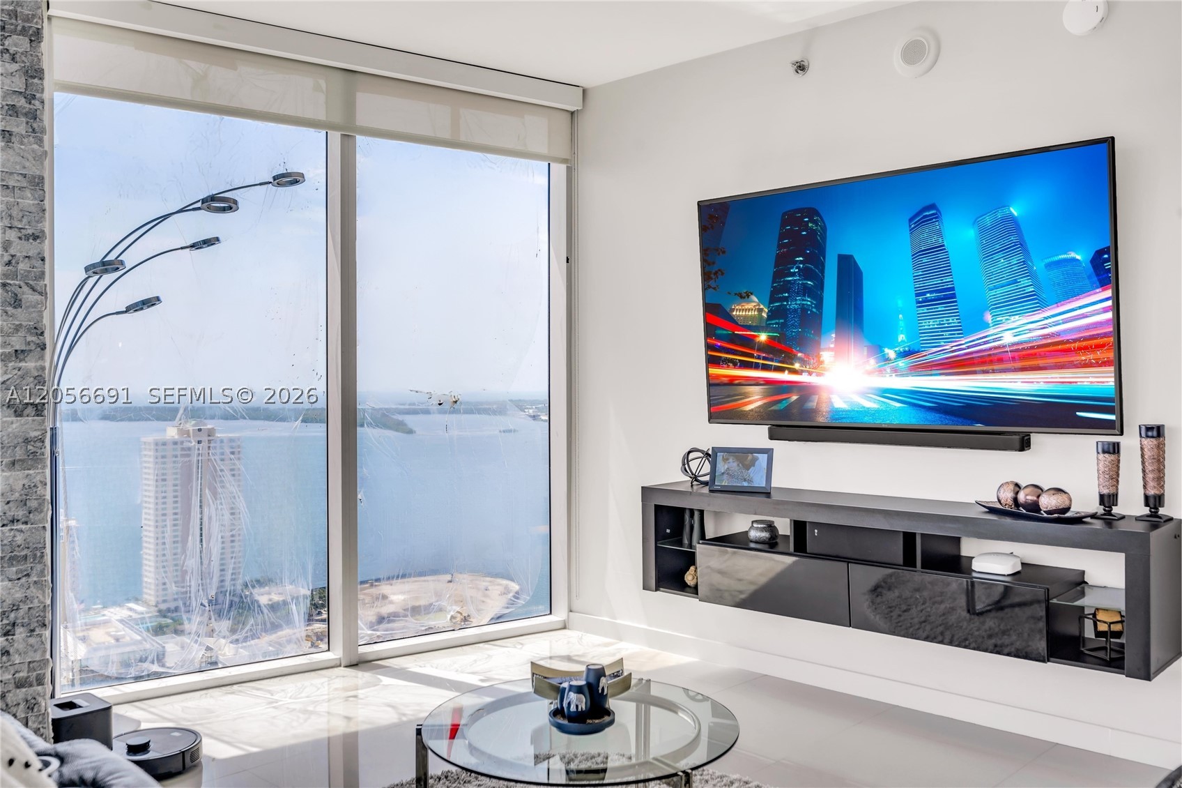 ICON BRICKELL NO TWO - Residential
