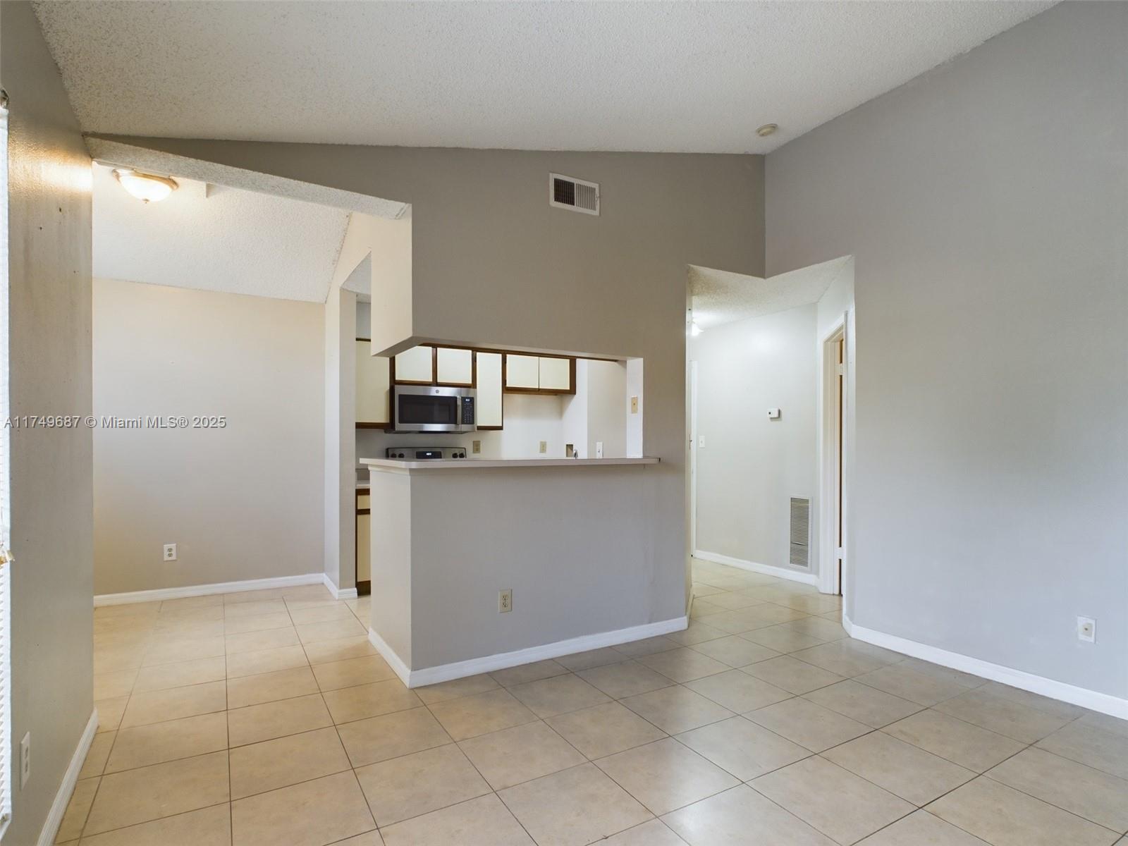 THE GRAND RESERVE CONDO - Residential