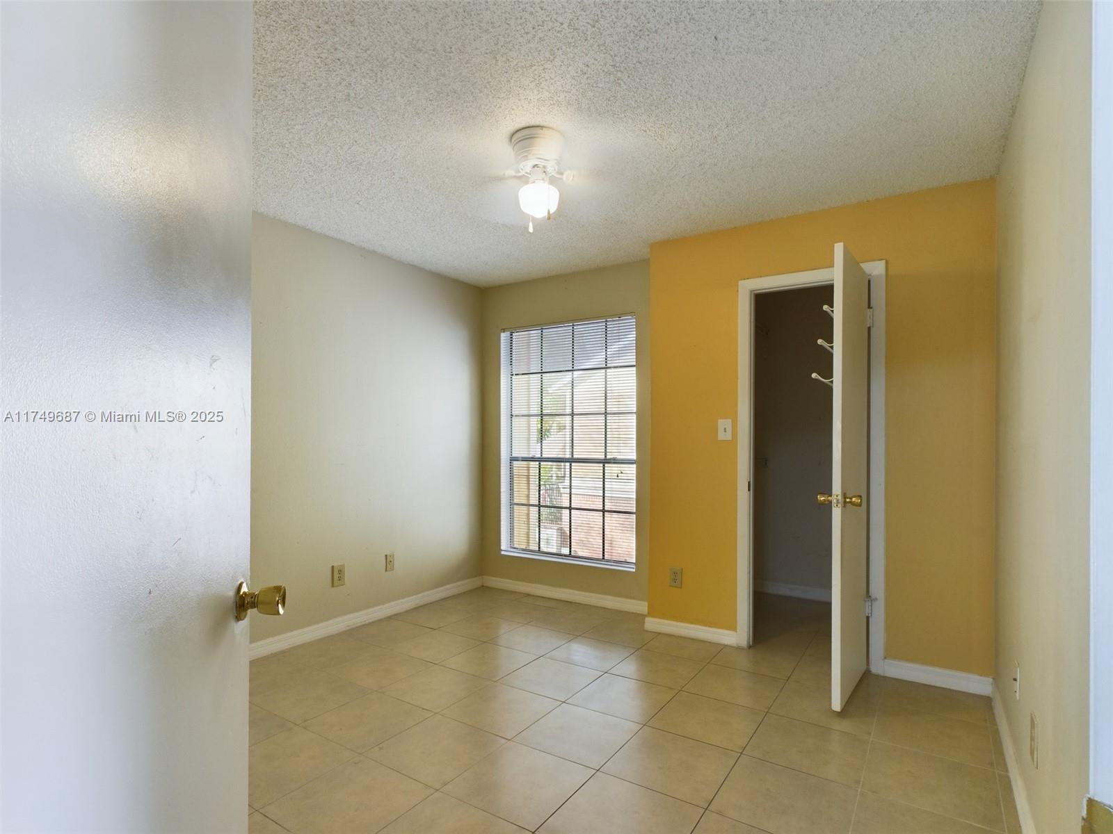THE GRAND RESERVE CONDO - Residential