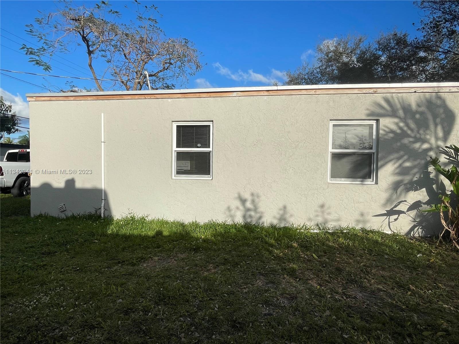 BUNCHE PARK - Residential