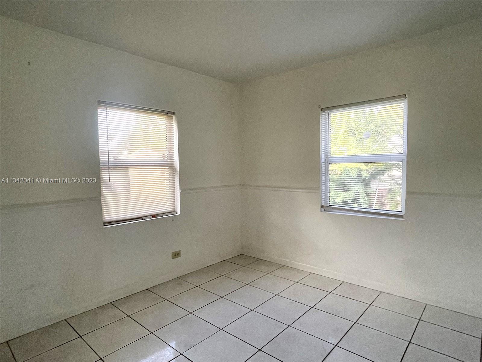 BUNCHE PARK - Residential