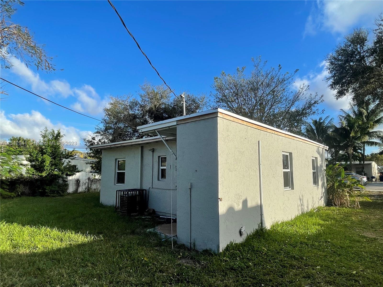 BUNCHE PARK - Residential