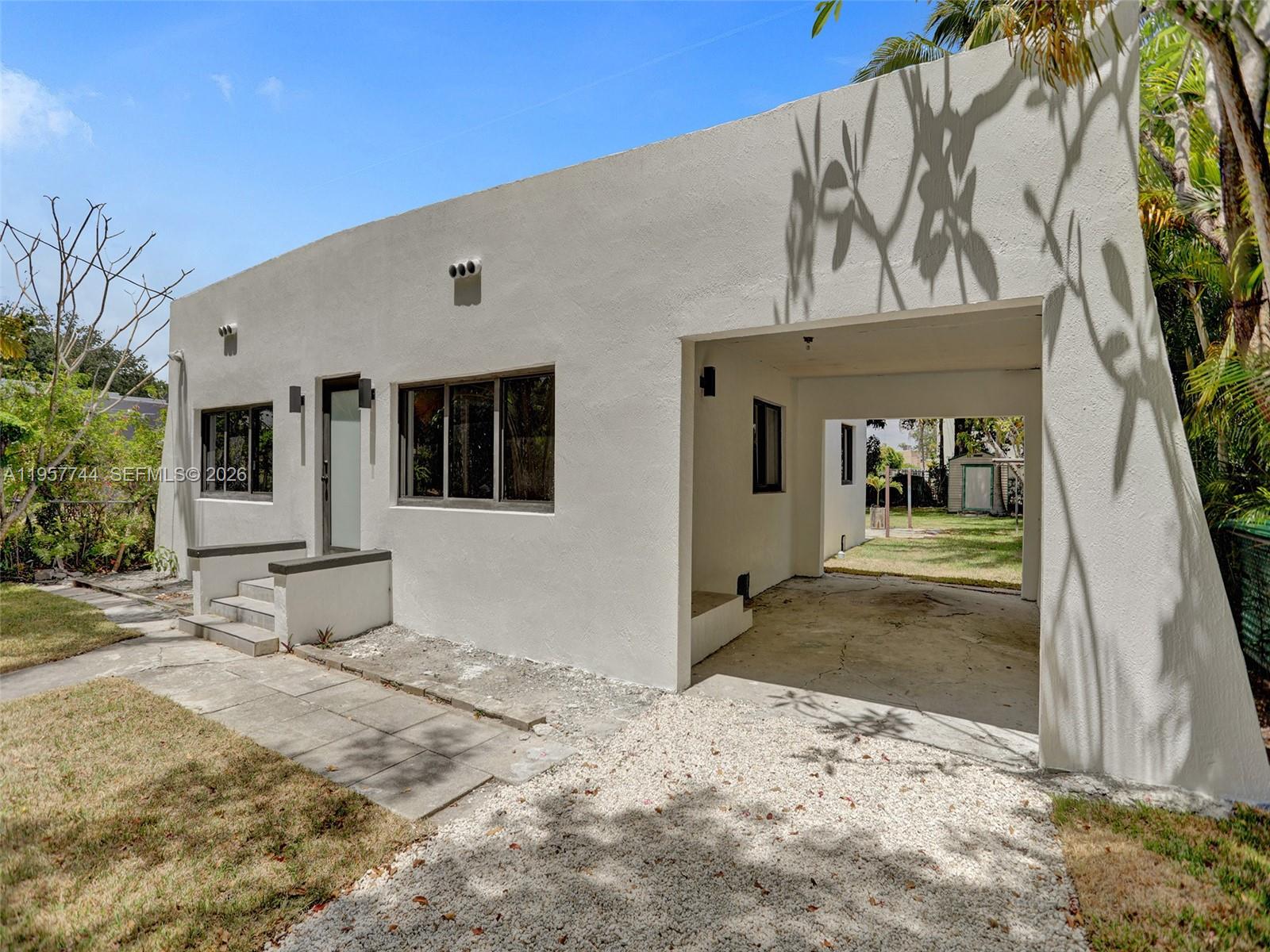 IRONS MANOR 1ST ADDN - Residential
