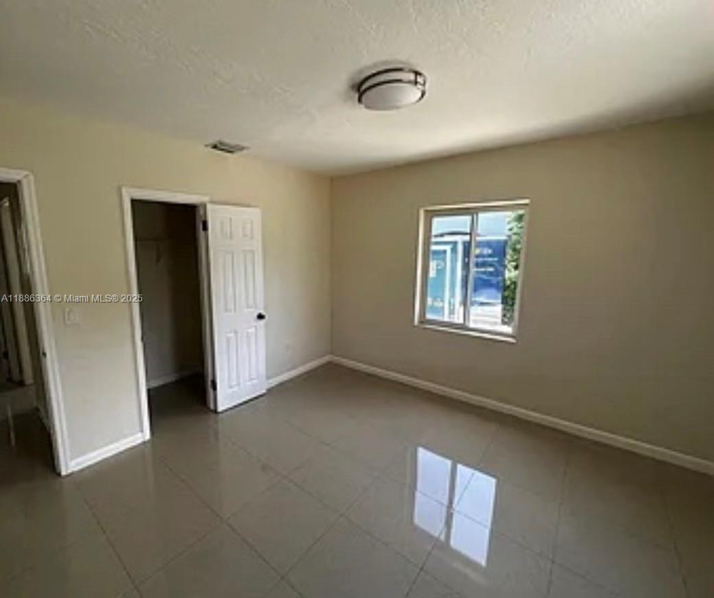 FLAMINGO VILLAGE - Residential Lease
