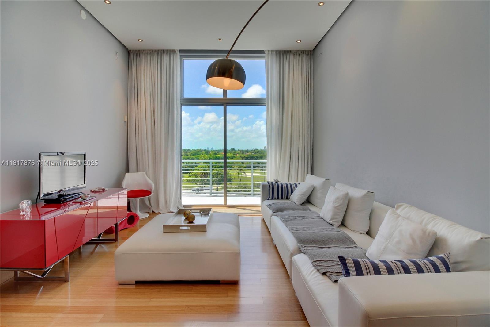 THE MERIDIAN CONDO - Residential