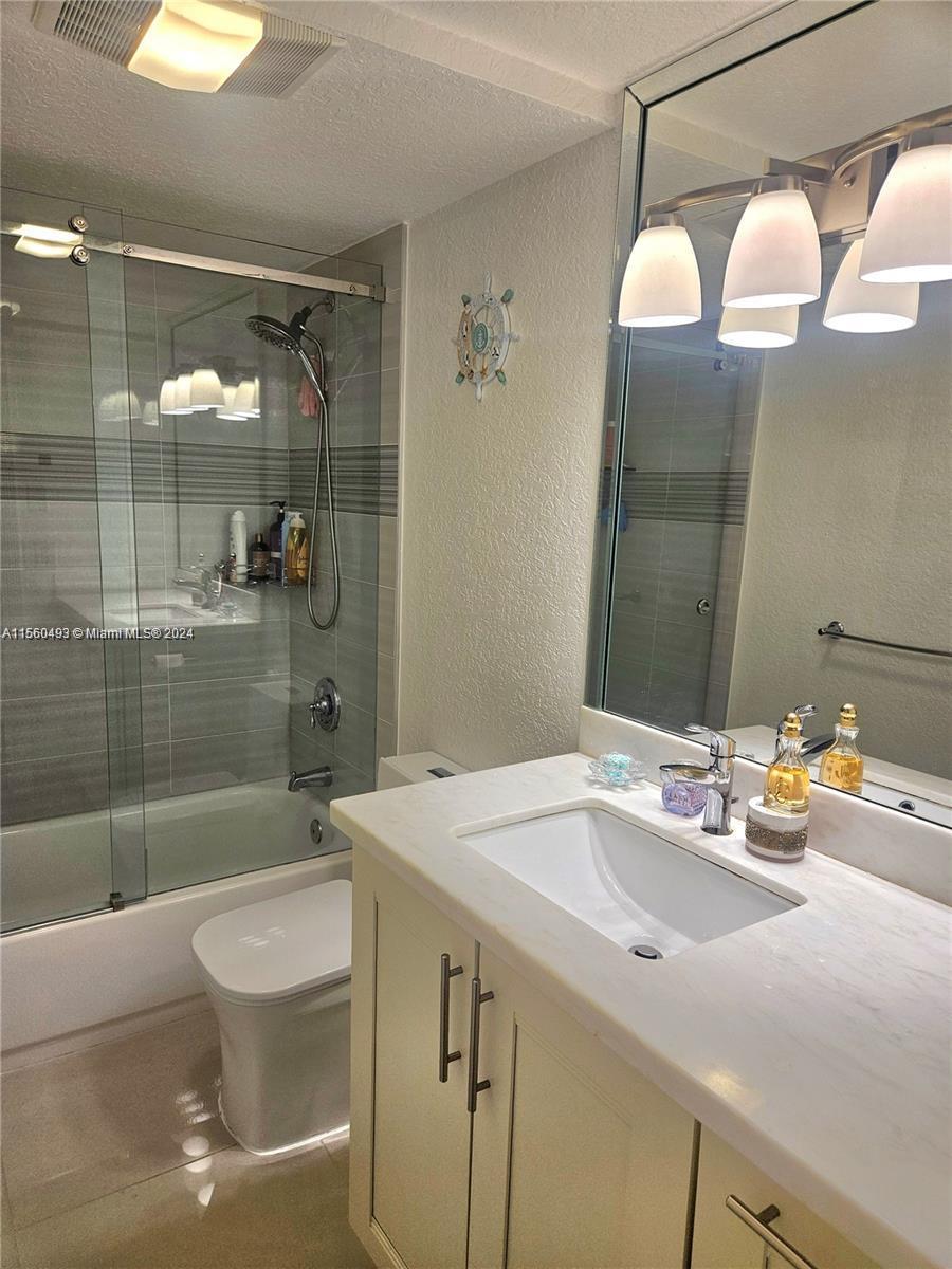 MEADOWBROOK TOWERS CONDO - Residential Lease
