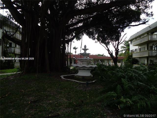 OLA CONDO - Residential