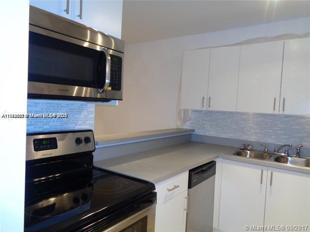 OLA CONDO - Residential