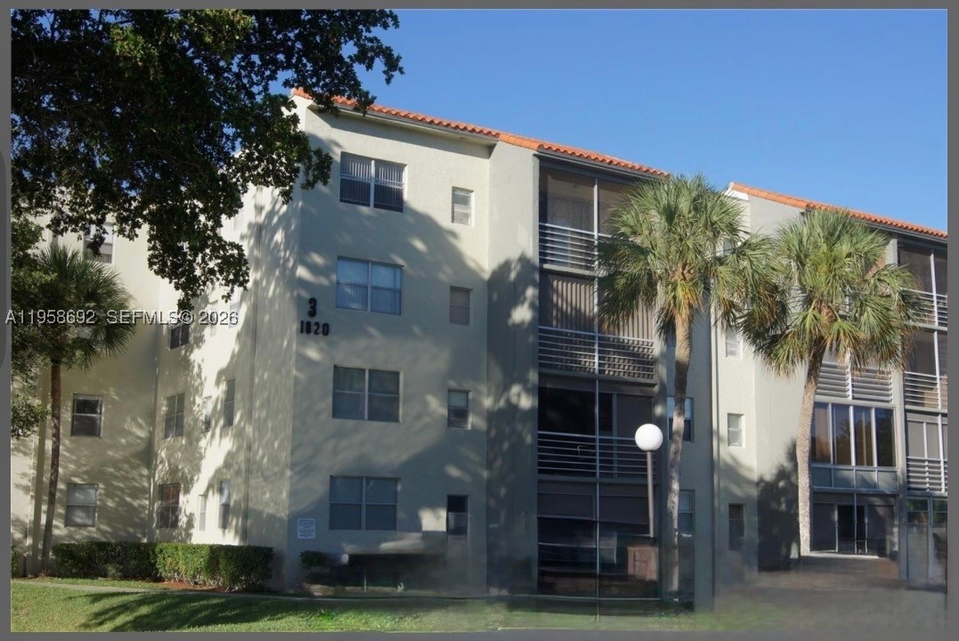 COURTYARDS OF BROWARD CON - Residential