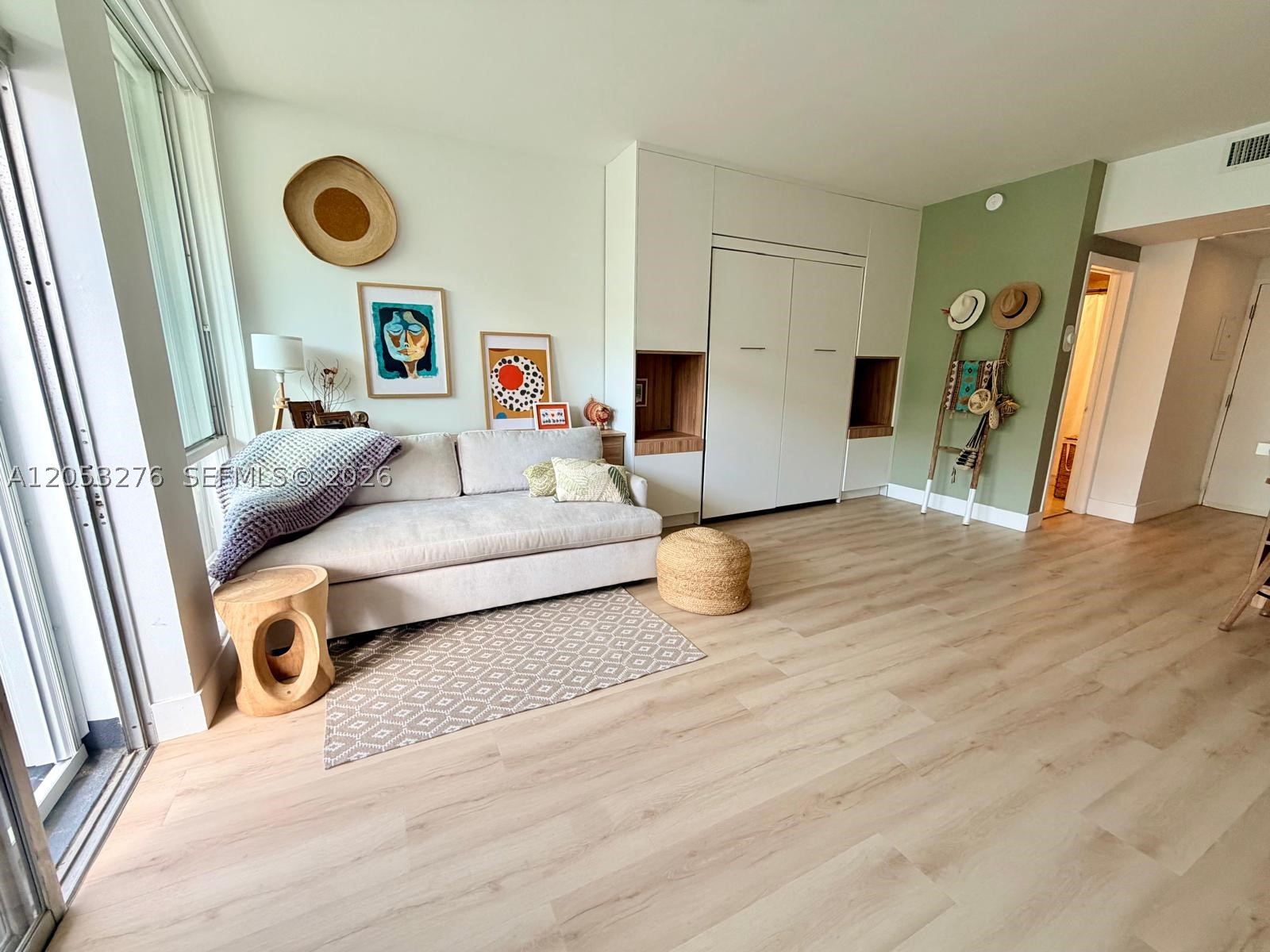 DAVID WILLIAM HOTEL CONDO - Residential
