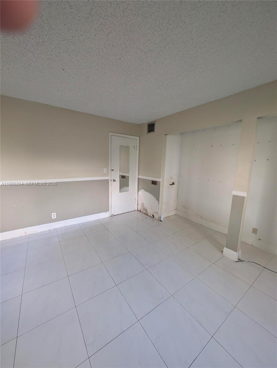 SUNRISE SPRINGS CONDO III - Residential