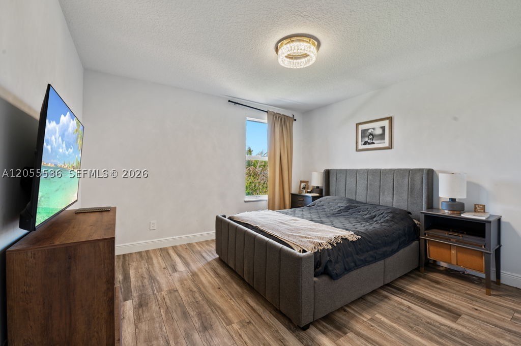 ISLES AT WESTON - Residential