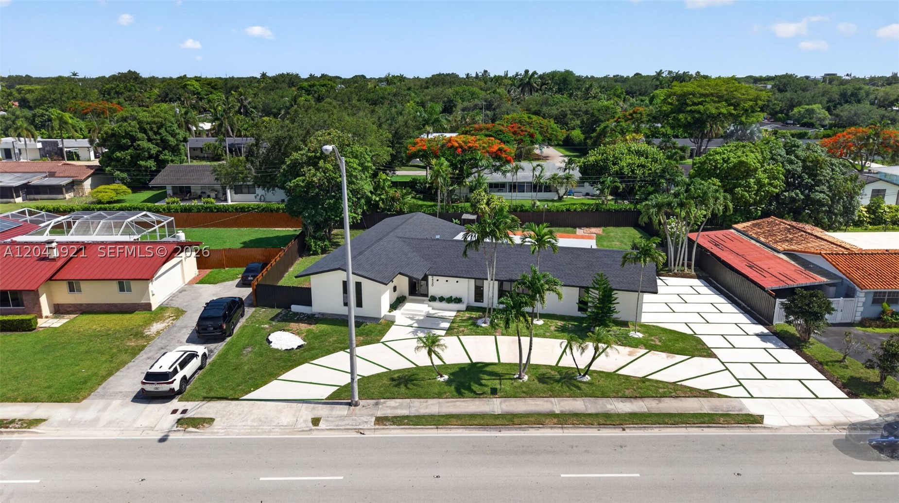 GALE RANCH ESTS - Residential
