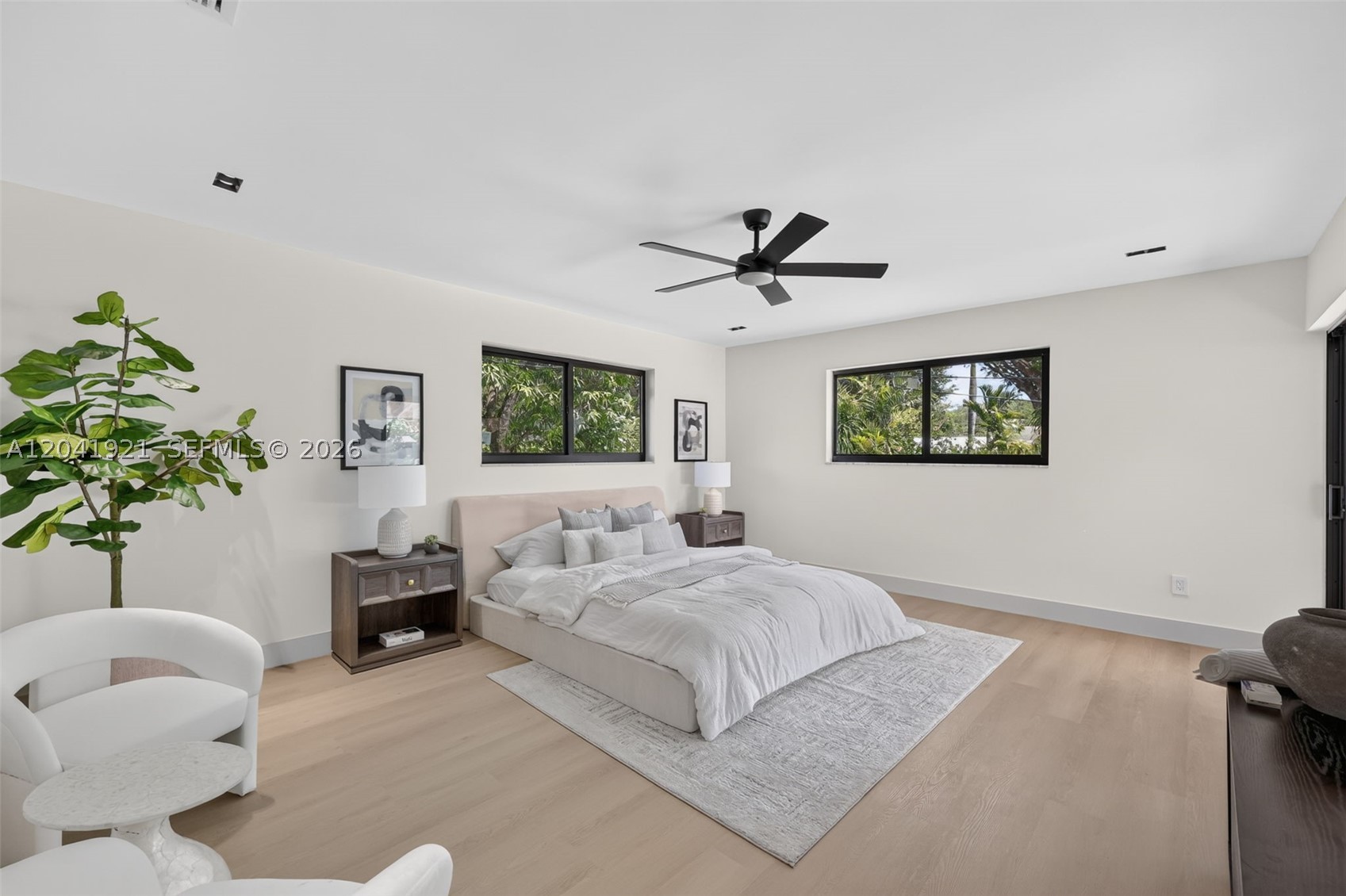 GALE RANCH ESTS - Residential