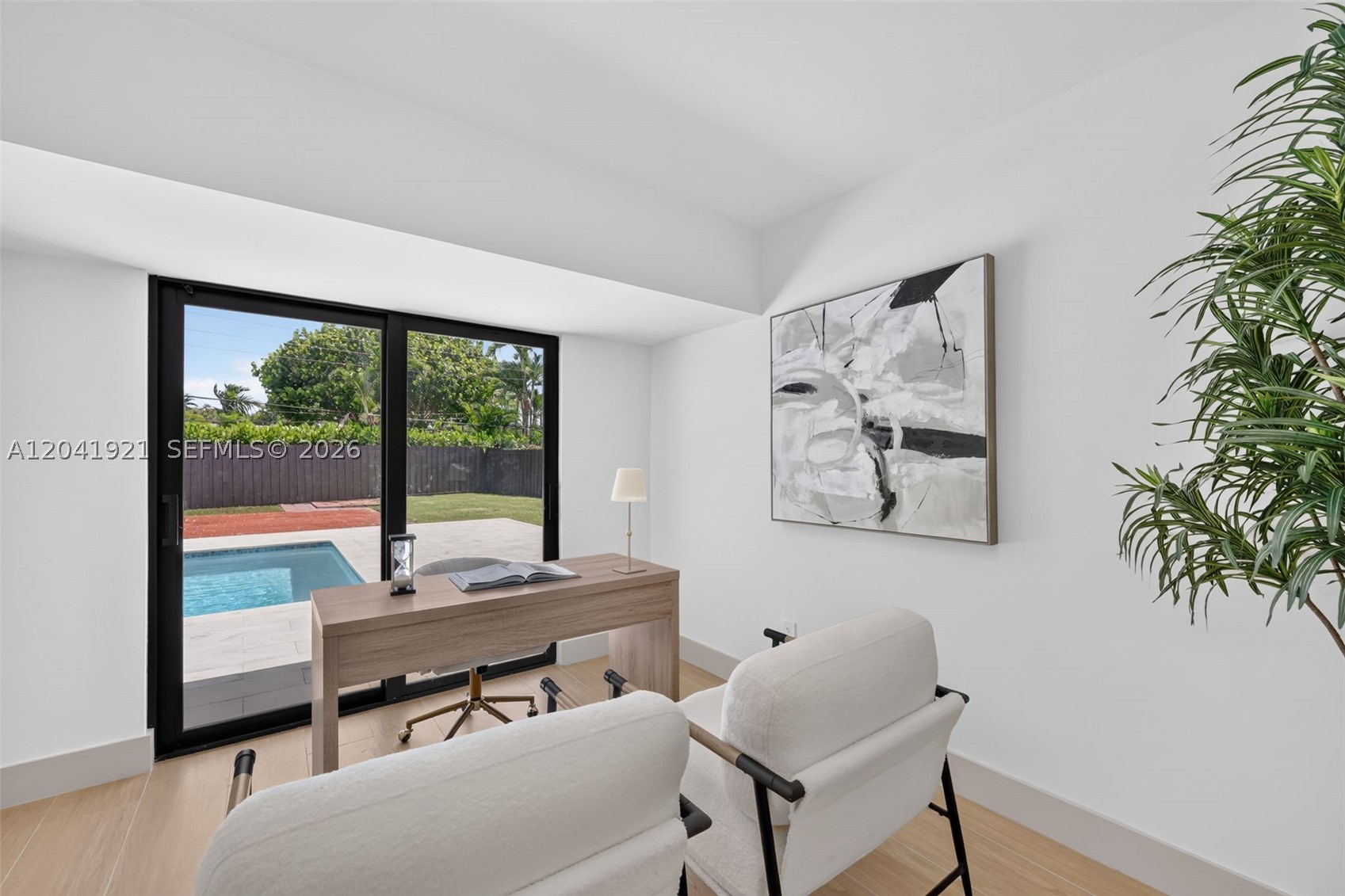 GALE RANCH ESTS - Residential