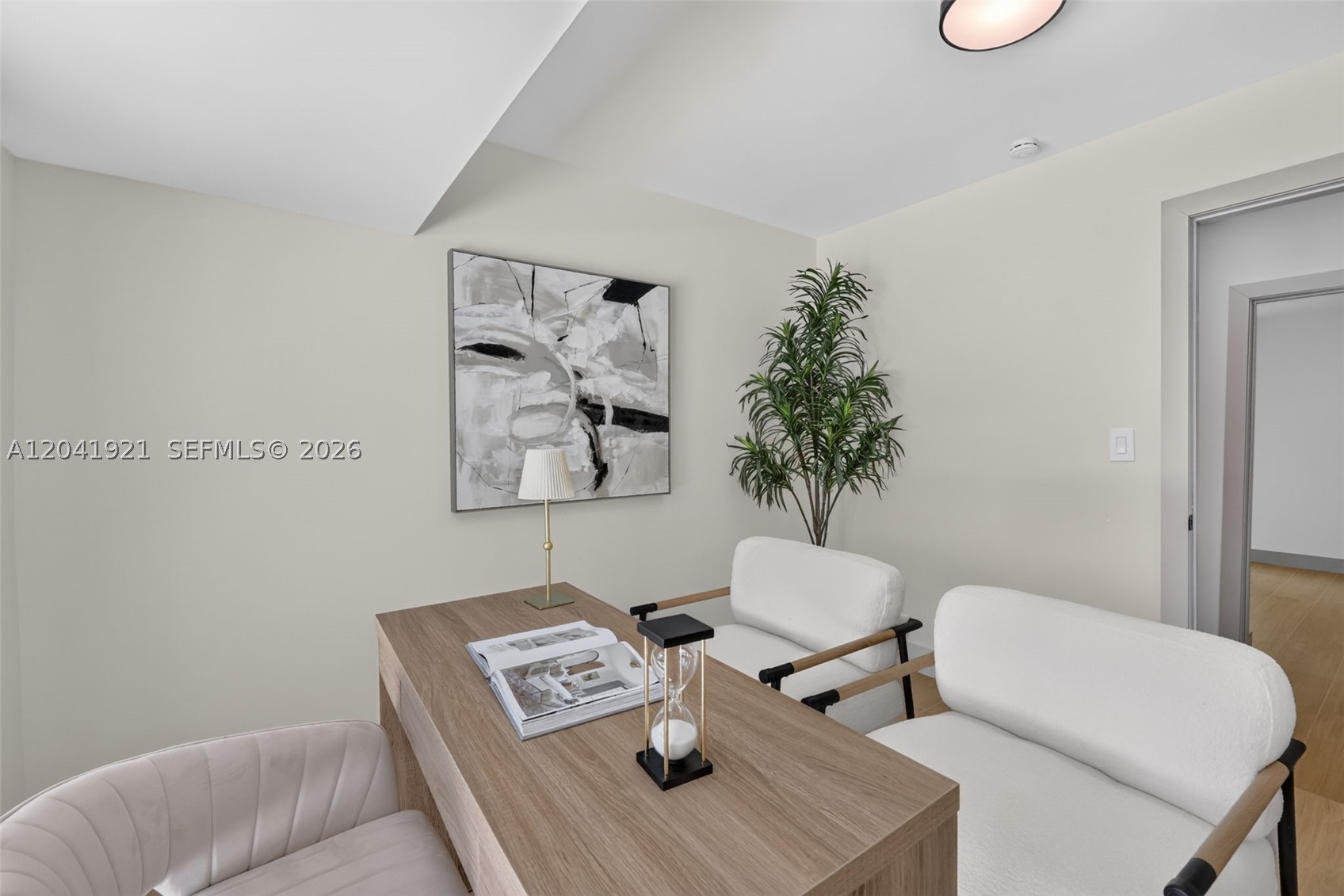 GALE RANCH ESTS - Residential